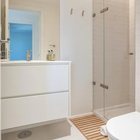 Apartamento 2bdr W Pool, Ac, Gym, Garage & 5 Mins To Tavira