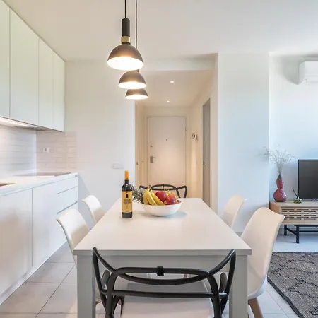 Apartamento 2bdr W Pool, Ac, Gym, Garage & 5 Mins To Tavira