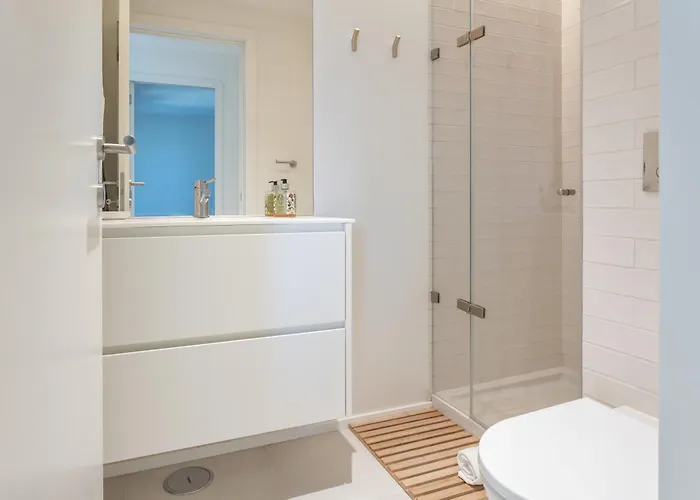 Daire 2bdr W Pool, Ac, Gym, Garage & 5 Mins To Tavira